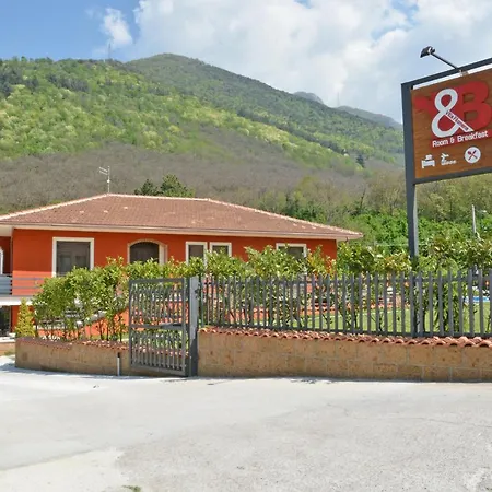 Bed & Breakfast Filomena By Dimorra Serino (Campania)
